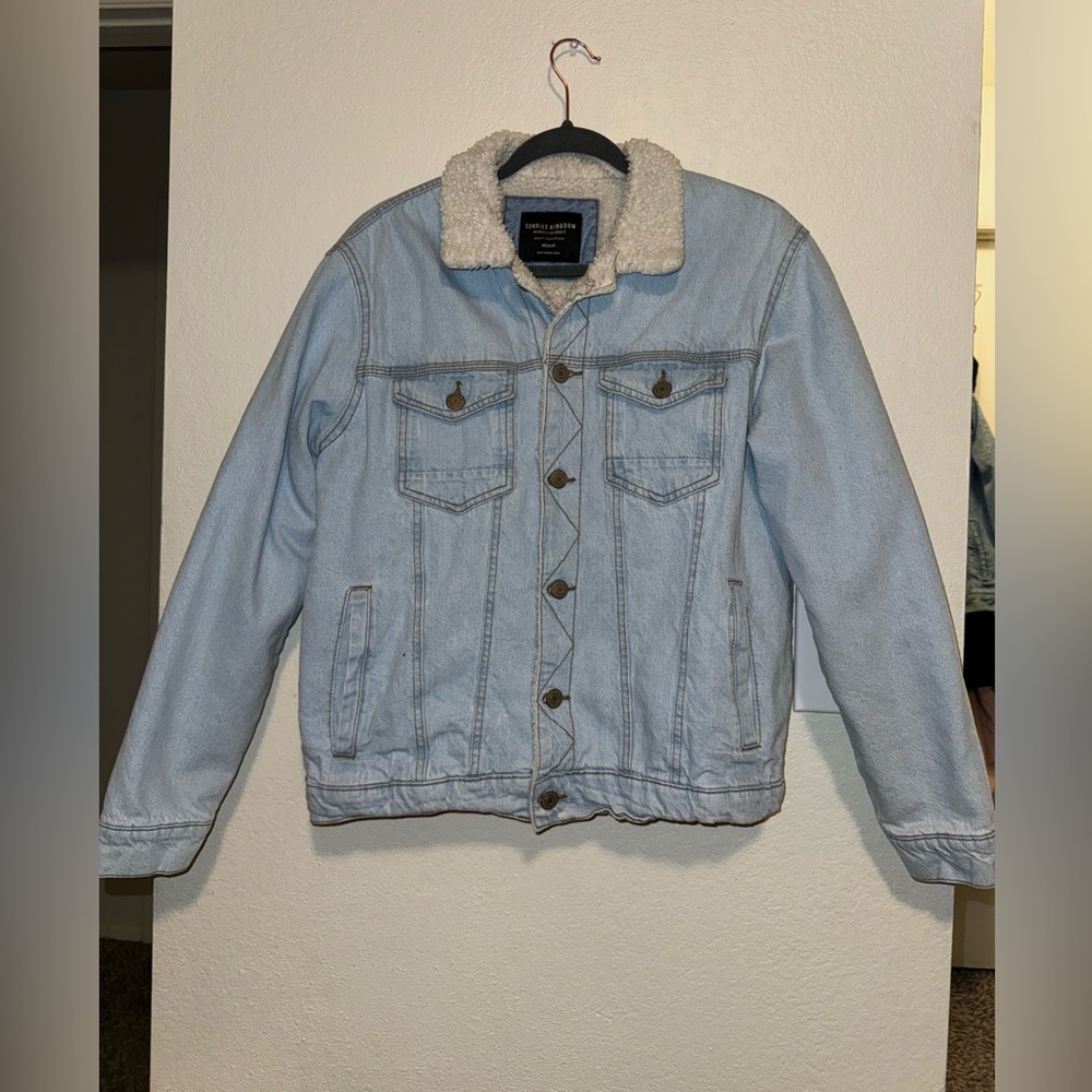 Men’s Sherpa lined denim jacket